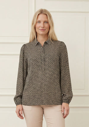 I SAY Asta Blouse Blouses M84 Graphic Black Strokes