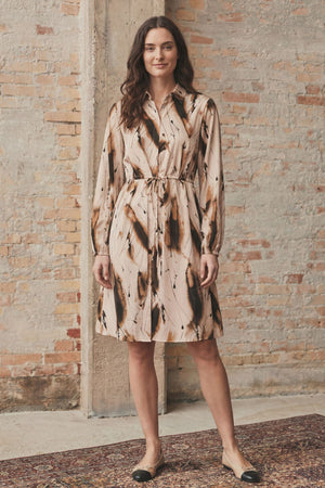 I SAY Bitten New Dress Dresses M11 Camel Drawing