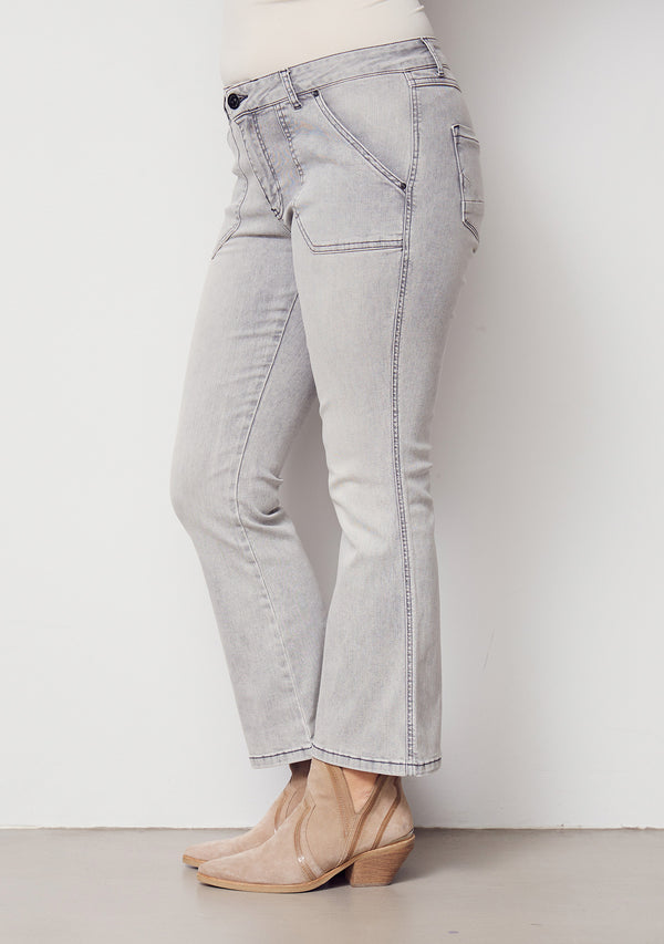 I SAY Como Flare Jeans Pants 943 Light Grey Washed