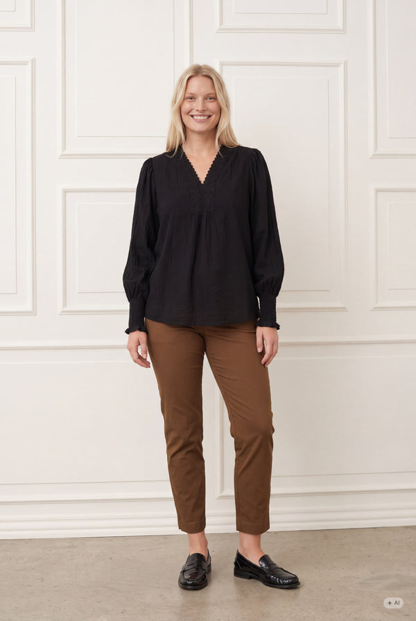 I SAY Frea Lace Blouse Blouses 900 Black