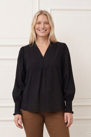 I SAY Frea Lace Blouse Blouses 900 Black