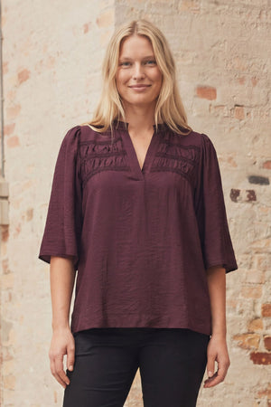 I SAY Nova s/s Blouse Blouses 419 Aubergine