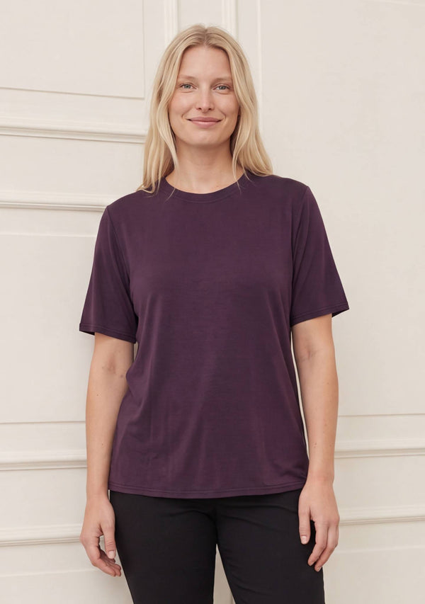 I SAY Nugga Basic O-Neck T-Shirt Basics 419 Aubergine