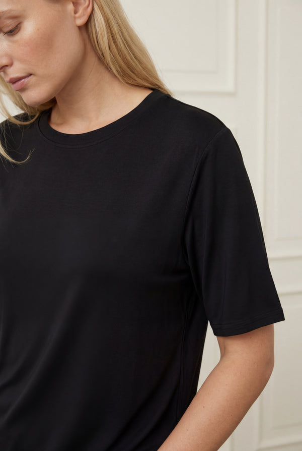 I SAY Nugga Basic O-Neck T-Shirt Basics 900 Black