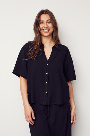 I SAY Pearl s/s Shirt Shirts 900 Black